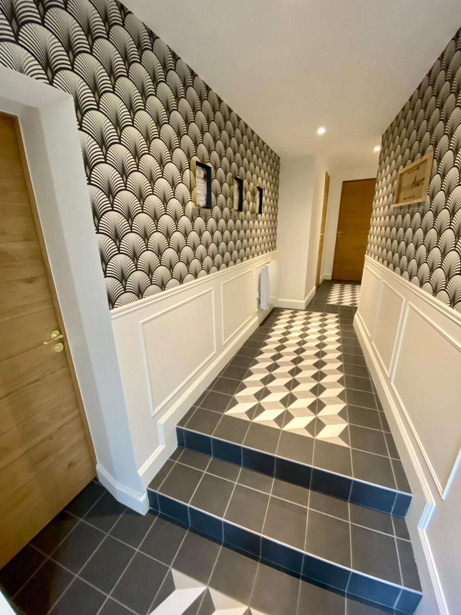 Superbe Appartement Terrasse Et Parking Gratuit Auxerre Eksteriør billede